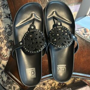 Dolce Vita Pilar Black Sandals